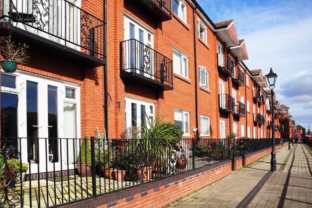 A Step-by-Step Guide to Buying a Home 1 block of flats