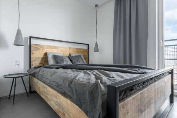 Metal Beds 1