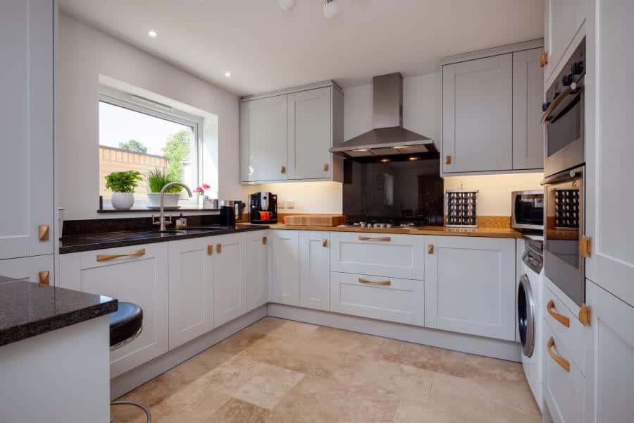 shaker kitchen style