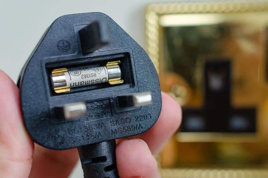 Key electrical safety features in everyday tools and devices 2 British fused electrical plug and electrical socket